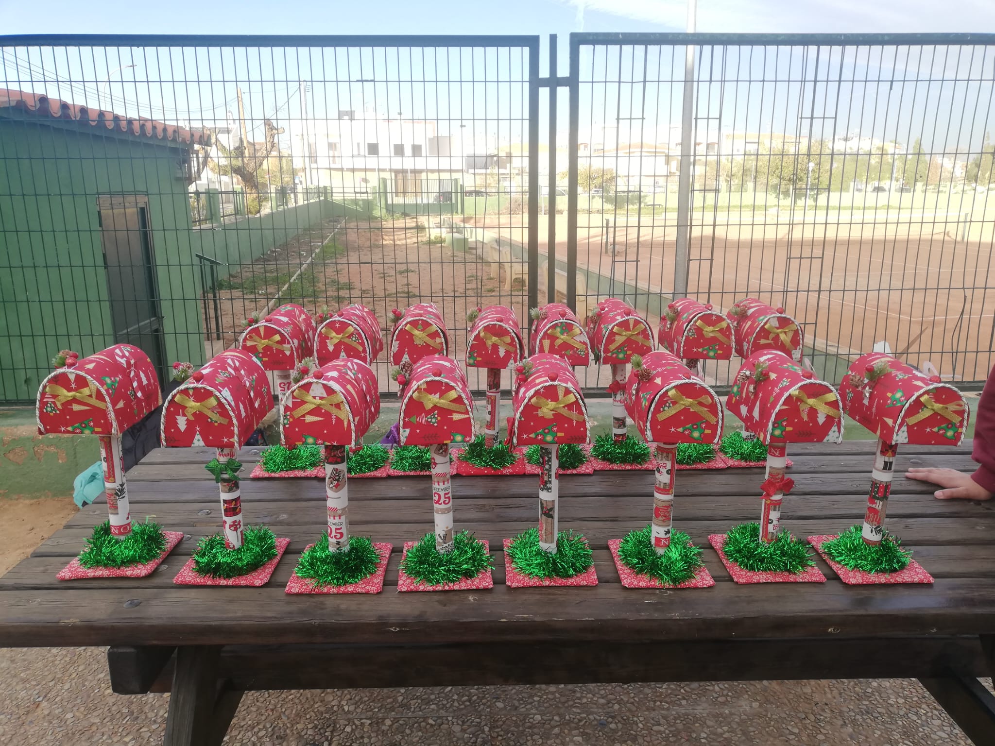 Buzones navideños hechos a mano